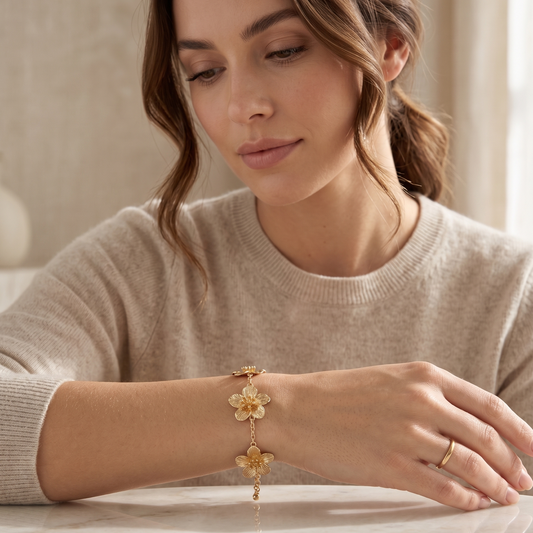 Veloura Bloom Bracelet