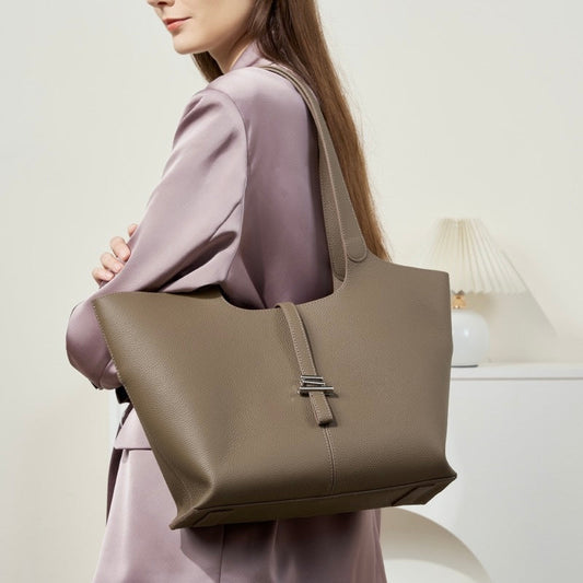 2026 New Valenne Luxe Tote