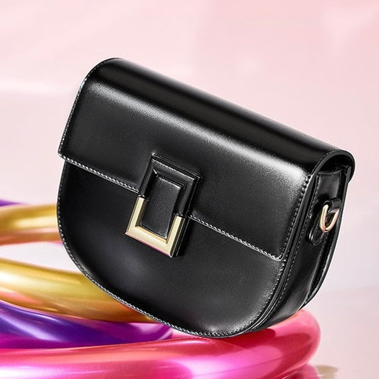 Valora Saddle Bag