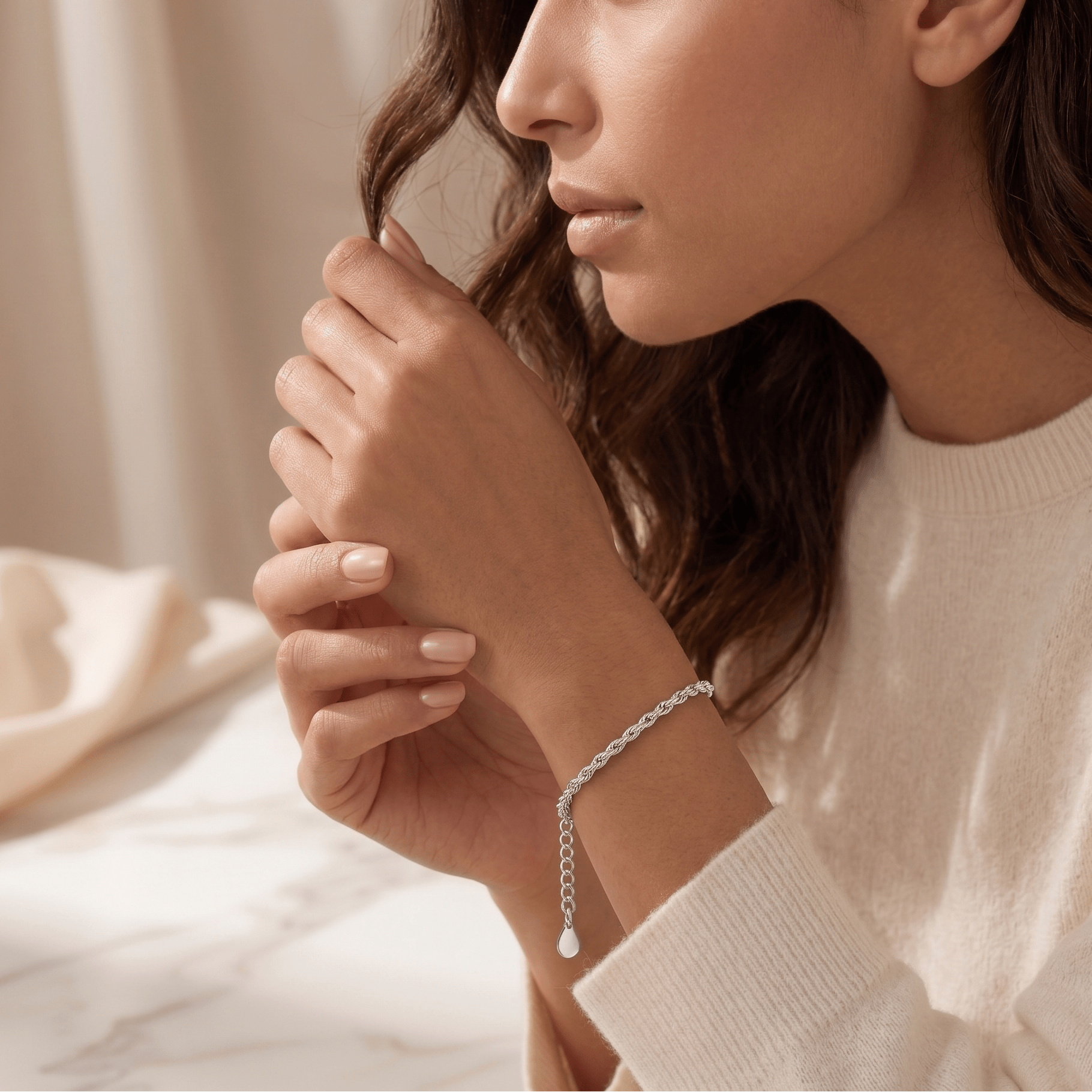 Aurora Adjustable Rope Bracelet - Orlumea
