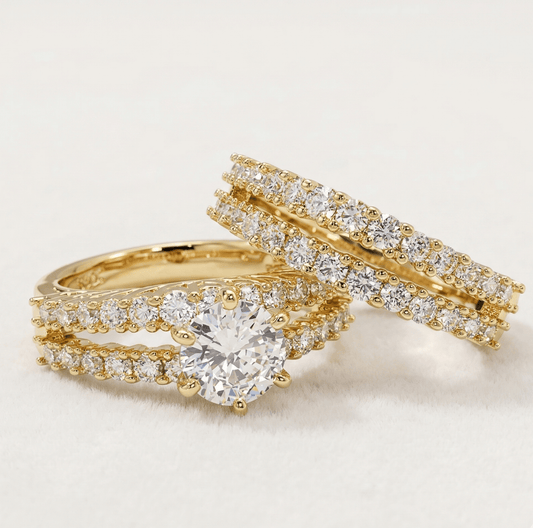 Aurora Lux Zirconia Bridal Ring Set - Orlumea