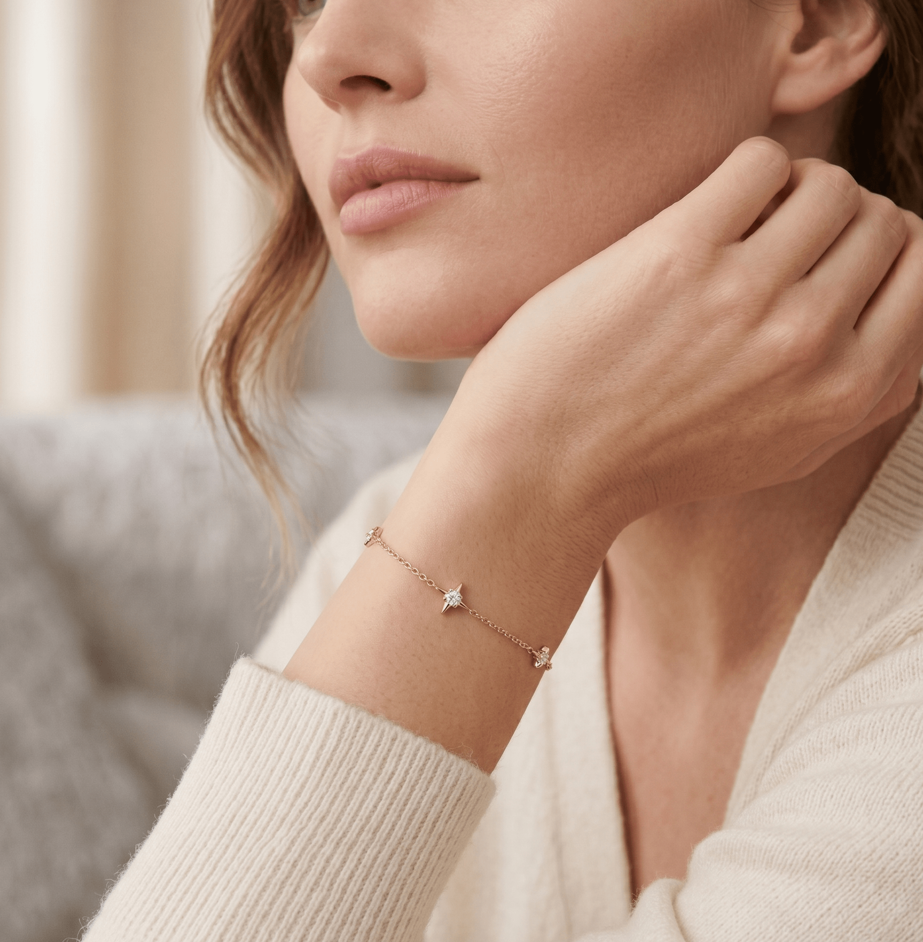 Celestial Diamond Star Bracelet - Orlumea