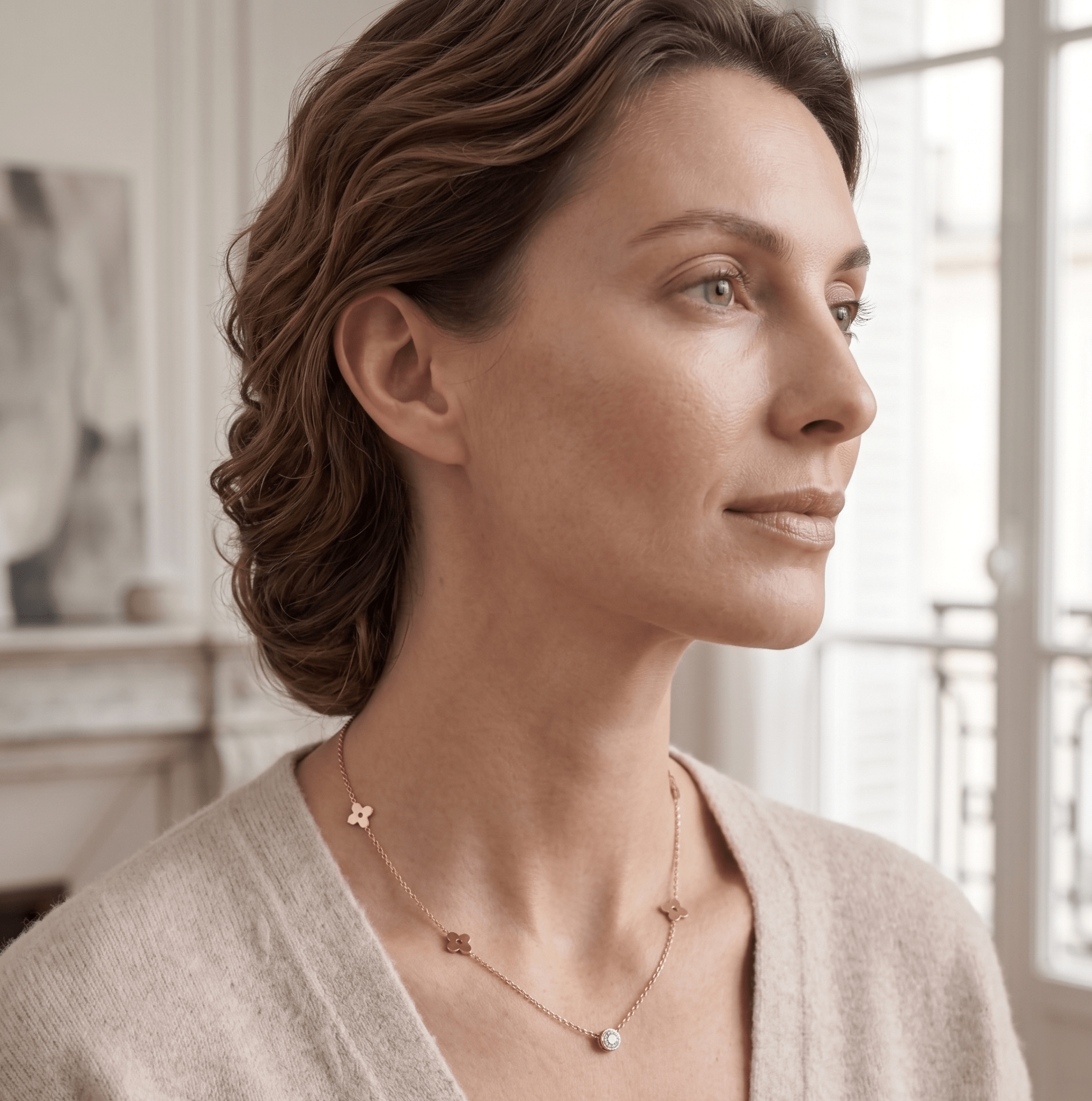 Elaris Bloom Crystal Necklace - Orlumea