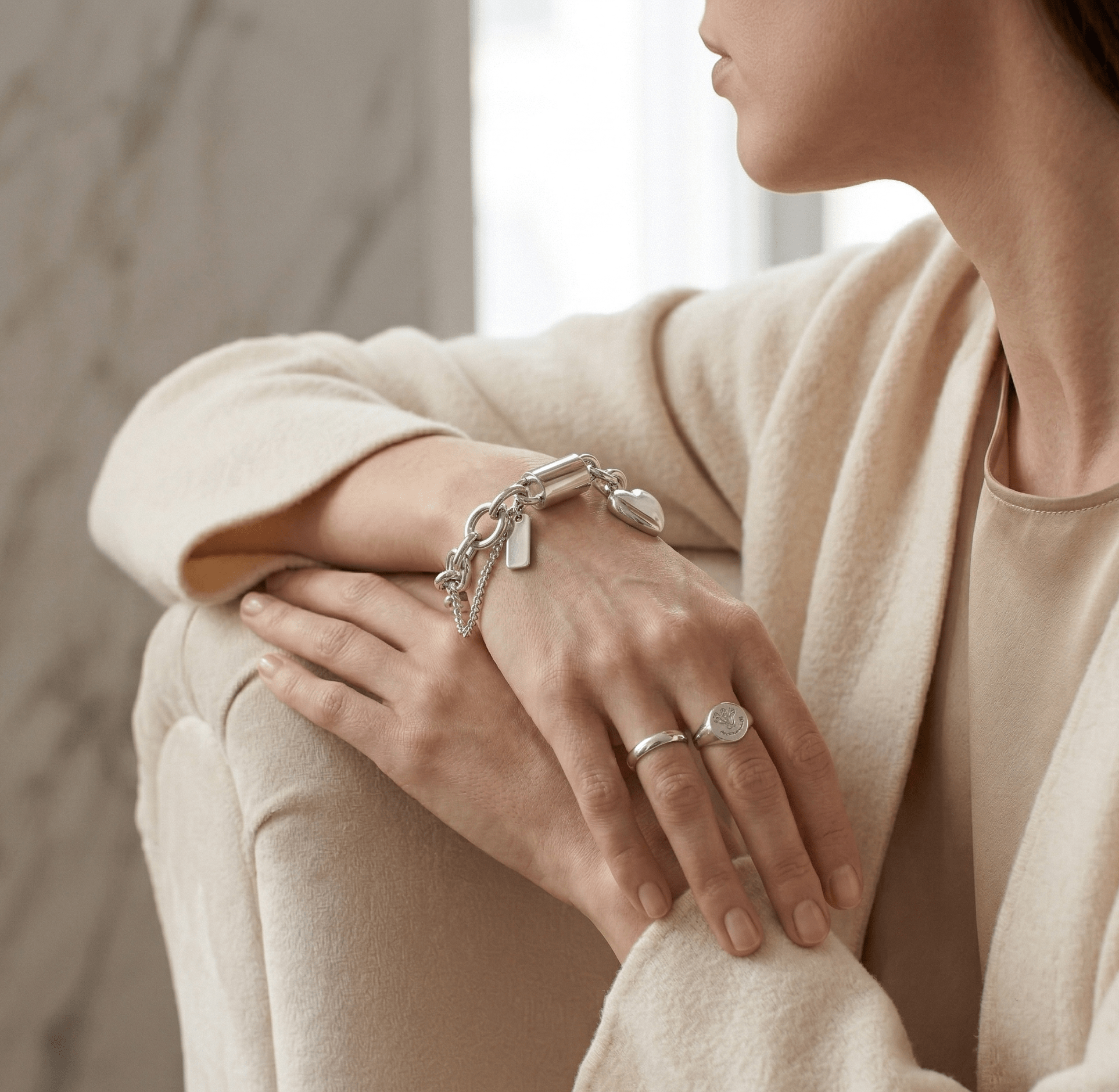 Eterna Heart Link Bracelet - Orlumea