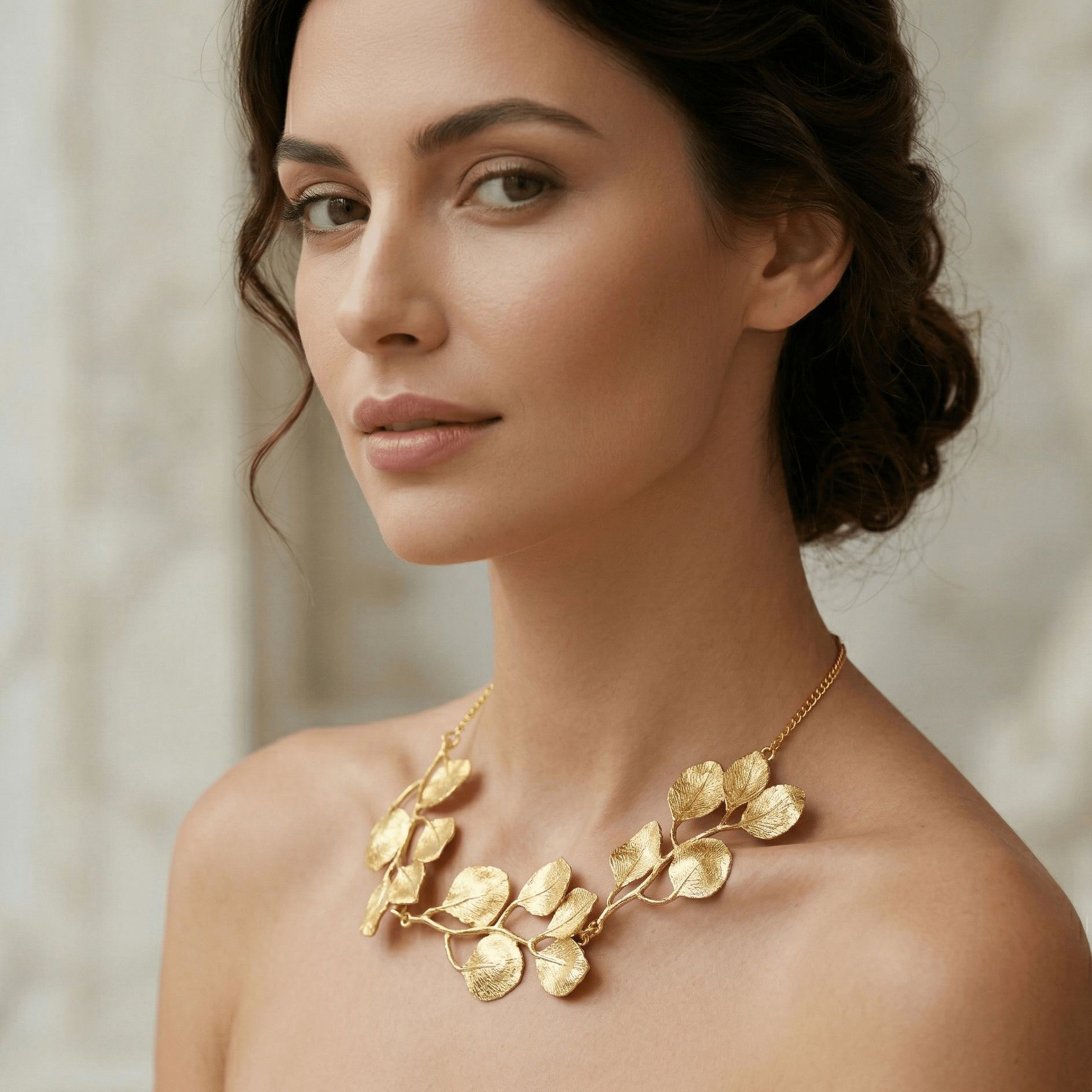 Golden Leaf Statement Necklace - Orlumea