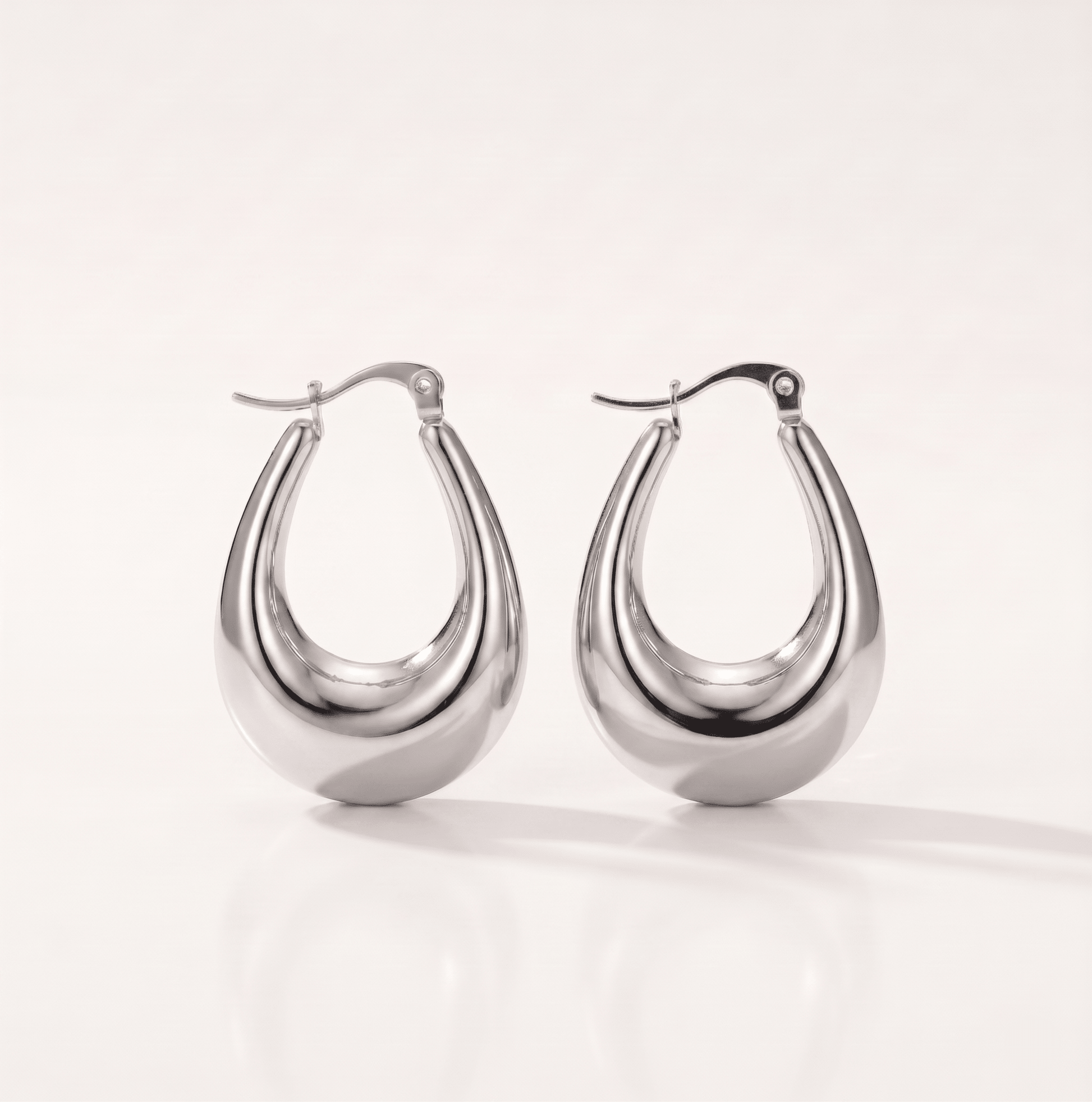 Luna Drop Earrings - Orlumea