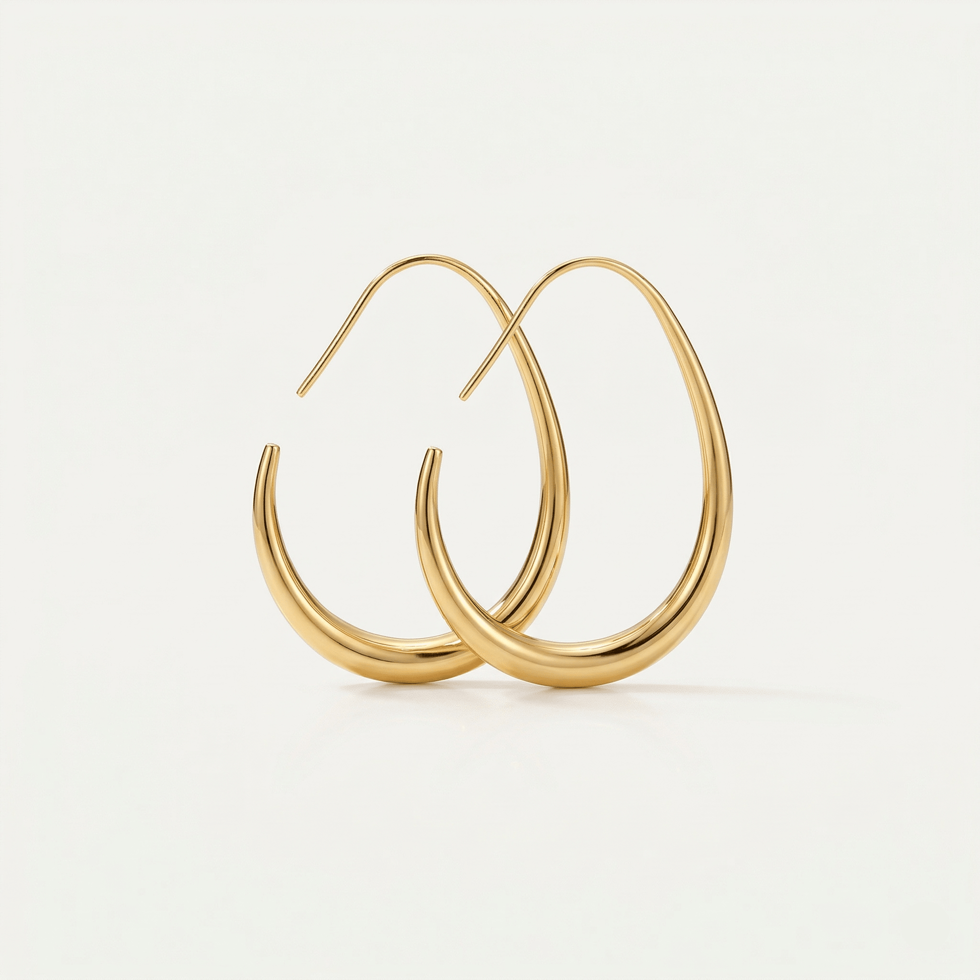 Minimalist Oval Gold Hoop Earrings - Orlumea