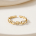 Twisted Zirconia Gold Ring - Orlumea