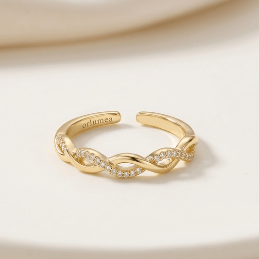 Twisted Zirconia Gold Ring - Orlumea