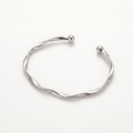 Veloura Sculpt Bangle - Orlumea